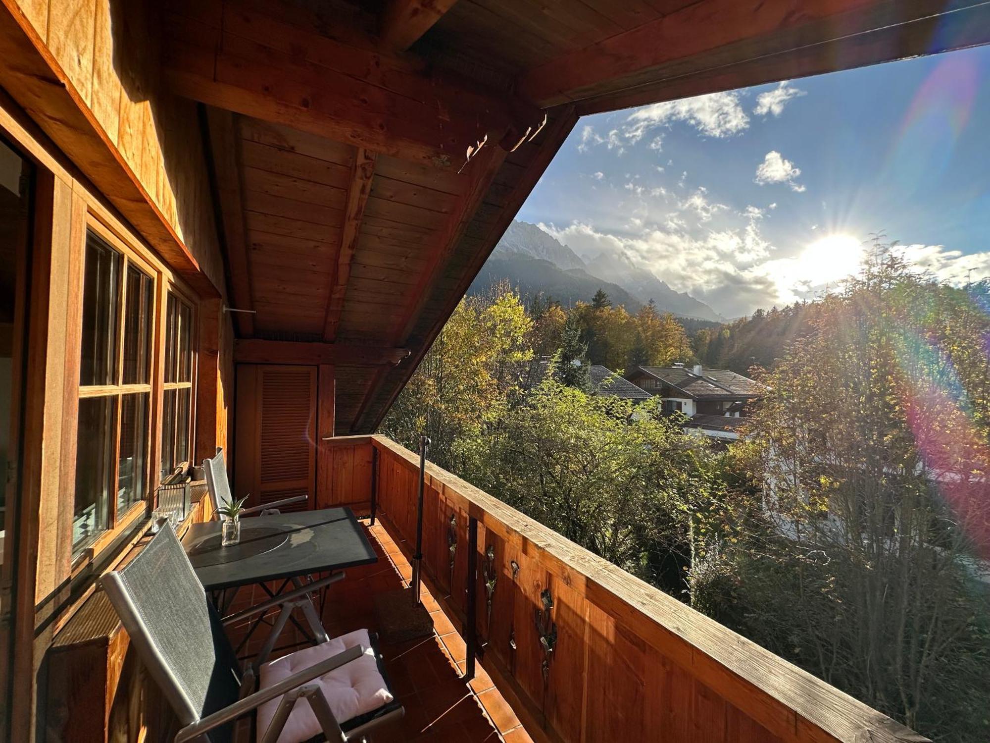 Appartement Mit Zugspitzblick *